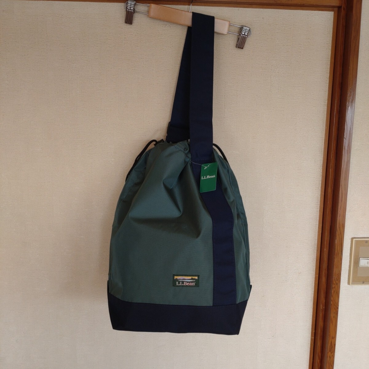 未使用！LLビーンナイロン ショルダーバッグ 巾着 バッグ LLBean ワンショルダーバック