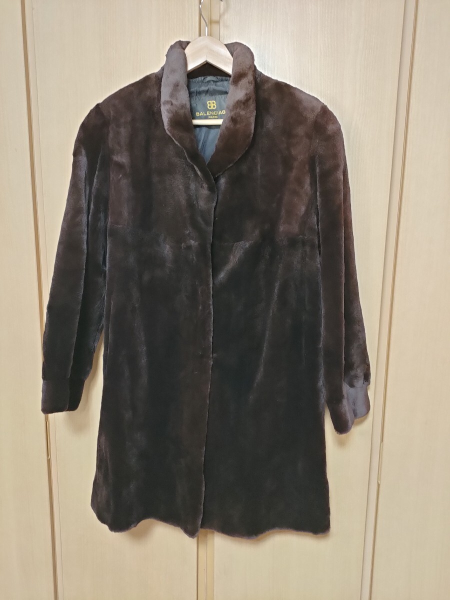 BALENCIAGA SAGA MINK 最高級シェアードミンク バレンシアガ 銀 BALENCIAGA SAGA MINK 最高級シェアードミンク バレンシアガ 銀