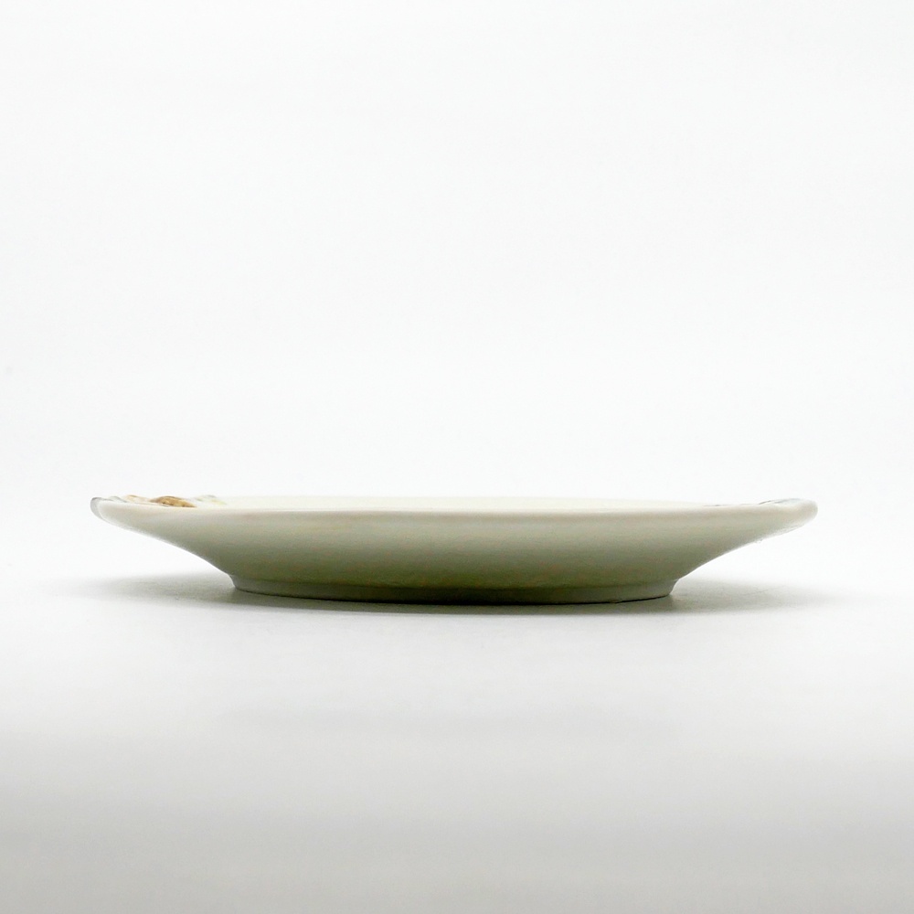 うつわやみたす さん　中皿　プレート ○ うつわやみたす プレート 中皿 飾り皿 うさぎ 兎 Φ16cm 陶器