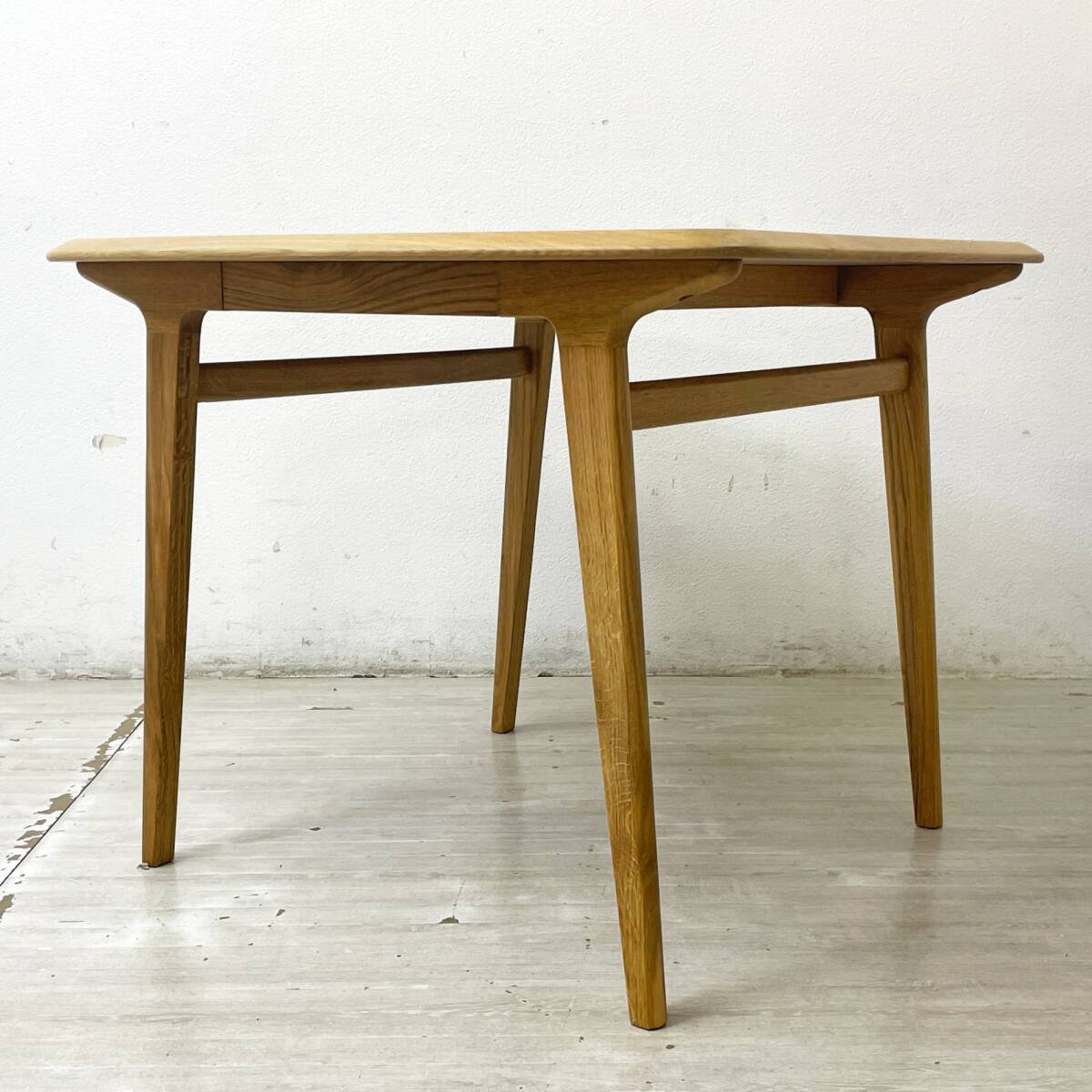 ● イデー IDEE イキ ダイニングテーブル IKI DINING TABLE 900 オーク材 ナチュラル 北欧スタイル 定価\69,900-