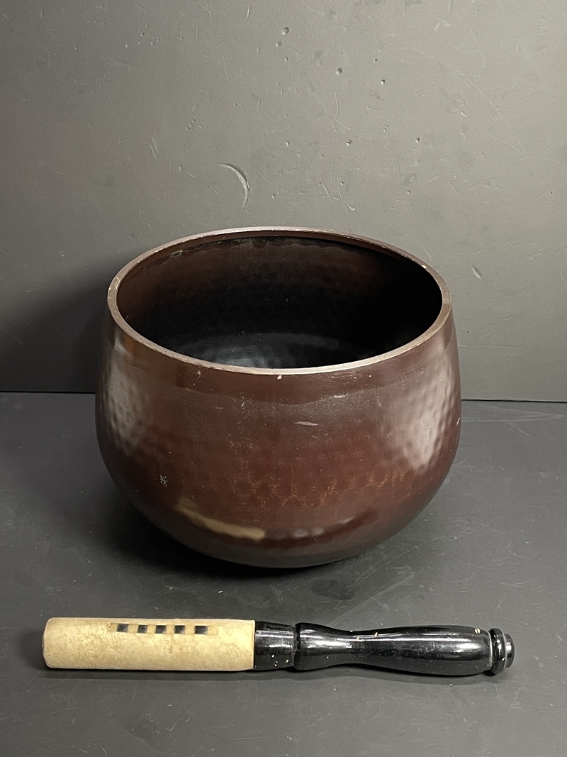 ● 格安出品 おりん りん棒 仏壇仏具 重さ約1.8kg 直径24.5cm 高さ20cm 仏教美術 YK580