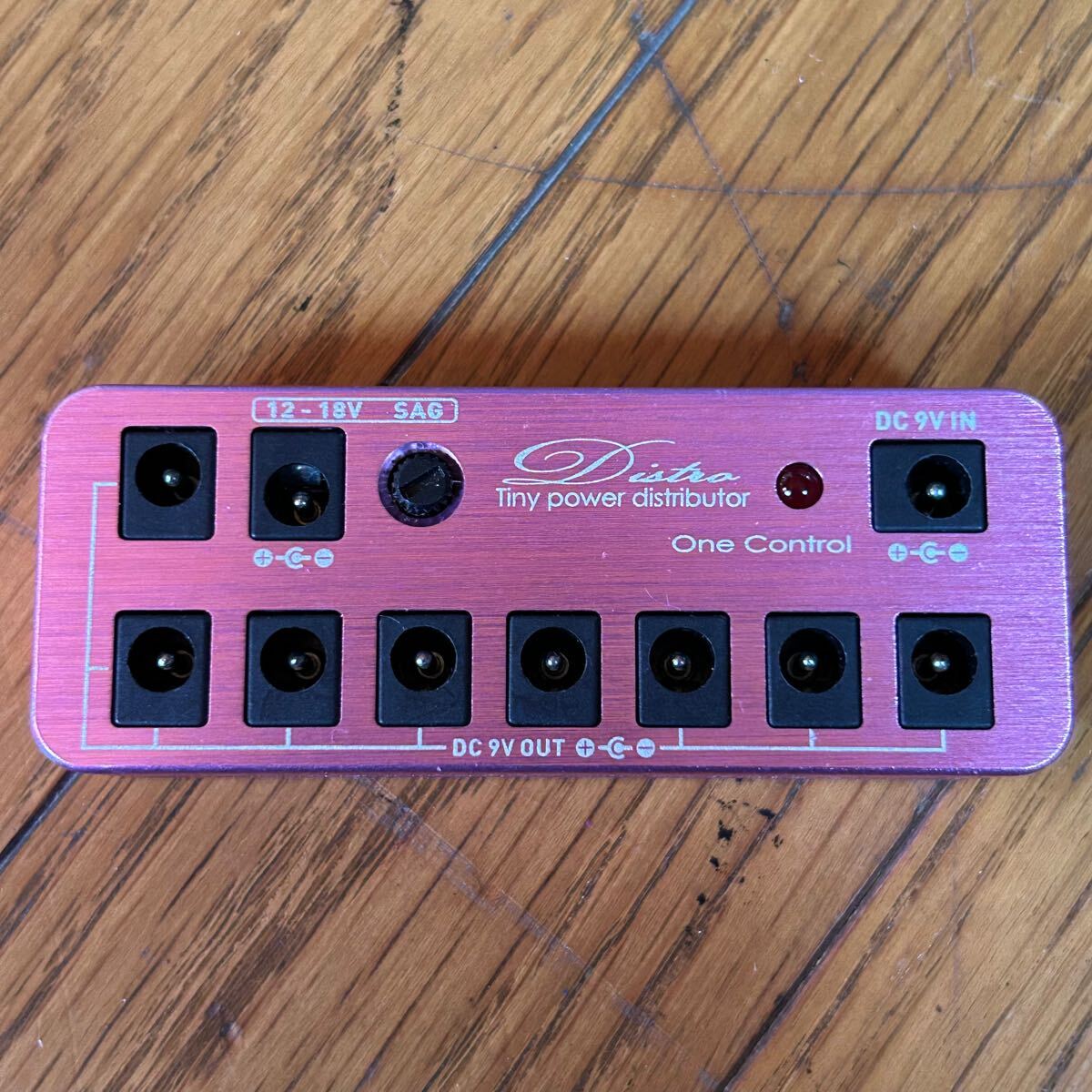 One Control Distro Tiny power distributor Fairy Pink /パワーサプライ