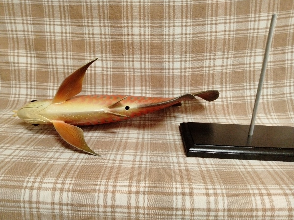 ハンドメイド 36cmアロワナ レッドブルー フィギュア レプリカ ハンドメイド 36cmアロワナ レッドブルー フィギュア レプリカ