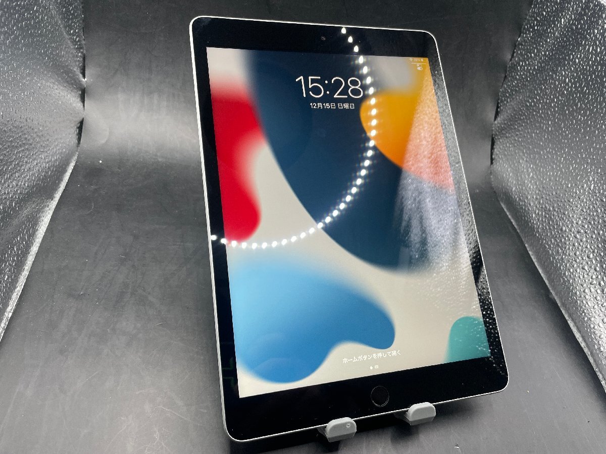 美品 iPad 第9世代 64GB バッテリー100% 充電19回 10.2インチ 美品 iPad 第9世代 64GB バッテリー100% 充電19回 10.2インチ