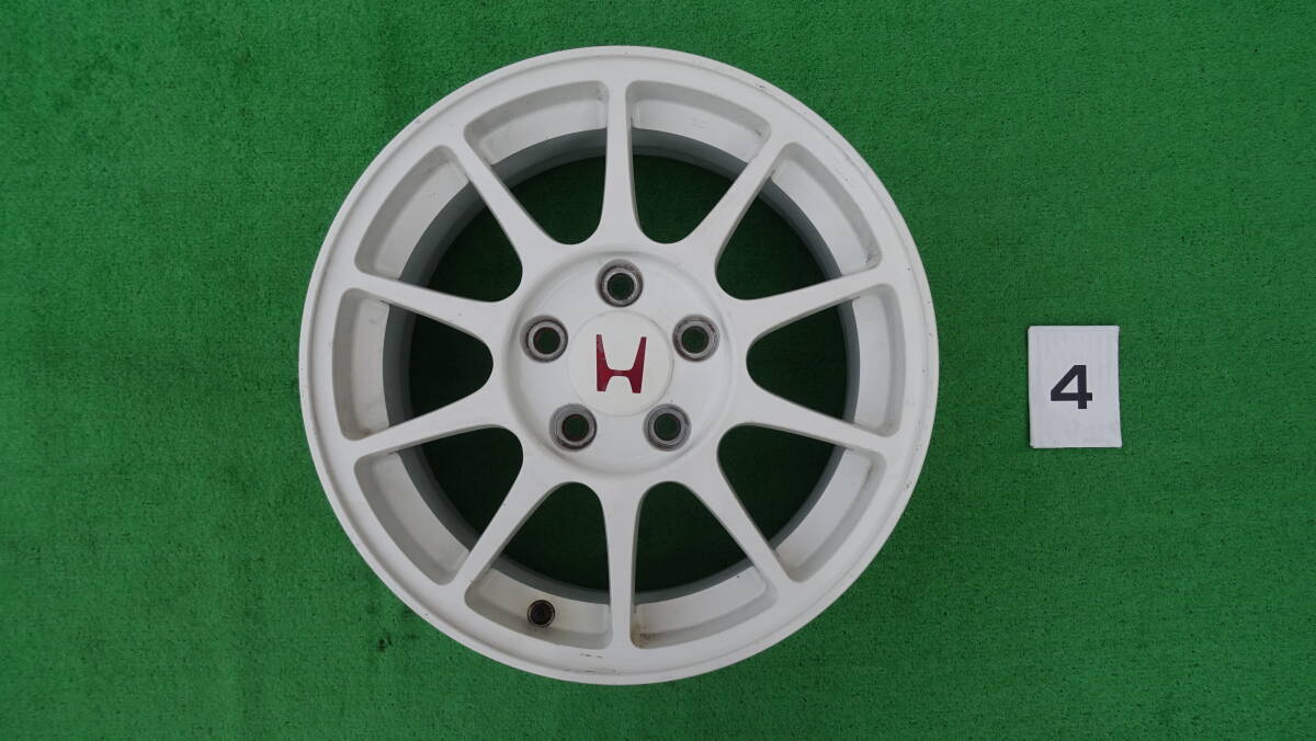 DC2、DB8 インテグラタイプR 98spec 純正 ホイール 4本 チャンピオンシップホワイト 16×7J+50 PCD114.3・5H EK9,ZF12,DC5,EP3 流用(純正品)|売買されたオークション情報、Yahoo!オークション(旧ヤフオク!) の商品情報をアーカイブ公開 - オークファン(aucfan.com) DC2、DB8 インテグラタイプR 98spec 純正 ホイール 4本 チャンピオンシップホワイト 16×7J+50 PCD114.3・5H EK9,ZF12,DC5,EP3 流用(純正品)|売買されたオークション情報、Yahoo!オークション(旧ヤフオク!) の商品情報をアーカイブ公開 - オークファン(aucfan.com)