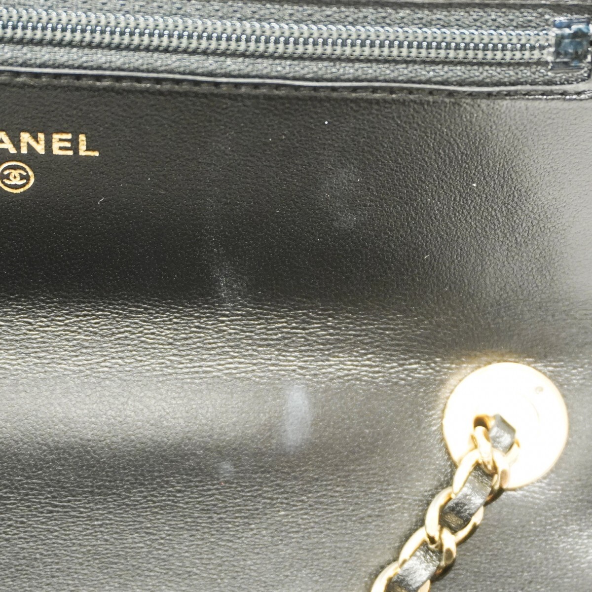 [4uc4038] Chanel shoulder wallet matelasse to Len tiCC lambskin black Gold metal fittings [ used ] lady's 