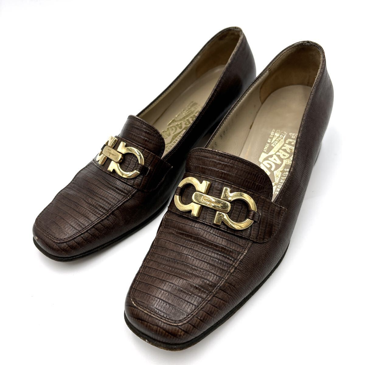 E ＊ 伊製 '高級婦人靴' Salvatore Ferragamo サルヴァトーレフェラガモ 本革 クロコ型押し ガンチーニ ヒール / パンプス 6.5B 23.5cm