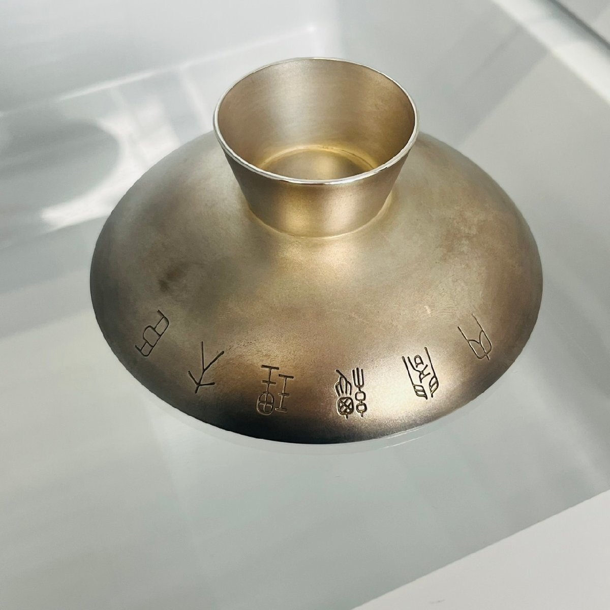 コレクション品 銀杯 銀盃 純銀 シルバー SILVER 約139g 内閣 コレクション品 銀杯 銀盃 純銀 シルバー SILVER 約139g 内閣