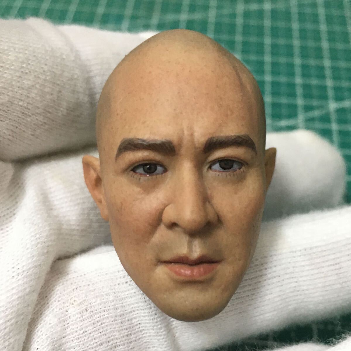 B154 1/6 フィギュア用 ヘッド 塗装済みヘッド 男性ヘッド アクセサリー 交換用