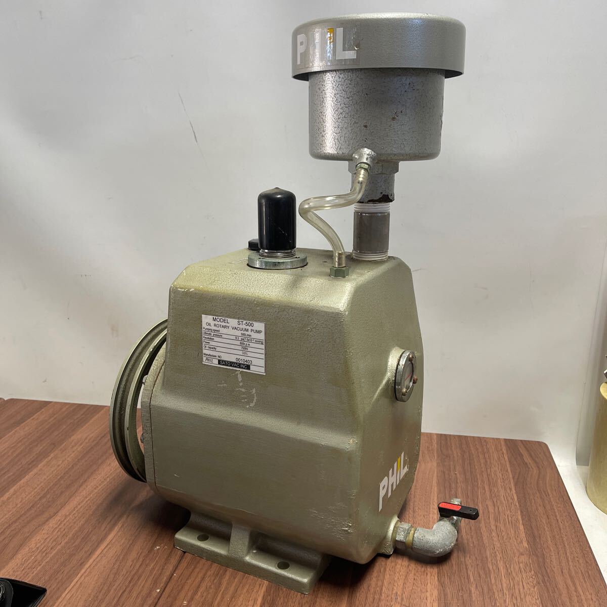 「YFZ」PHIL ST-500 ベルト駆動型油回転真空ポンプ　OIL ROTARY VACUUM PUMP 動作品（241224）