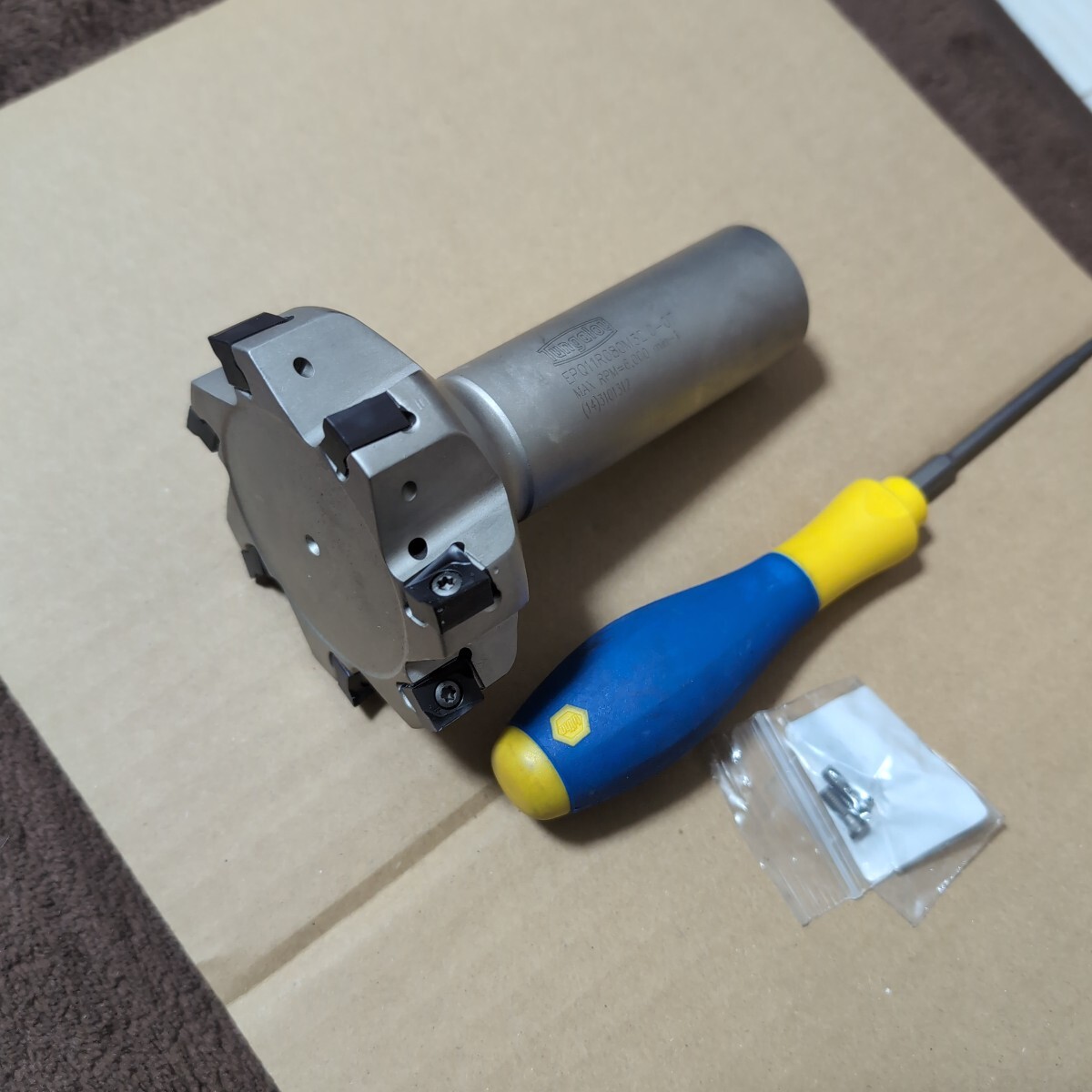 ◇【新品!T番号インボイス対応可】 オムロン D4SL-N2DFA-N 小形 ◇【新品!T番号インボイス対応可】 オムロン D4SL-N2DFA-N 小形