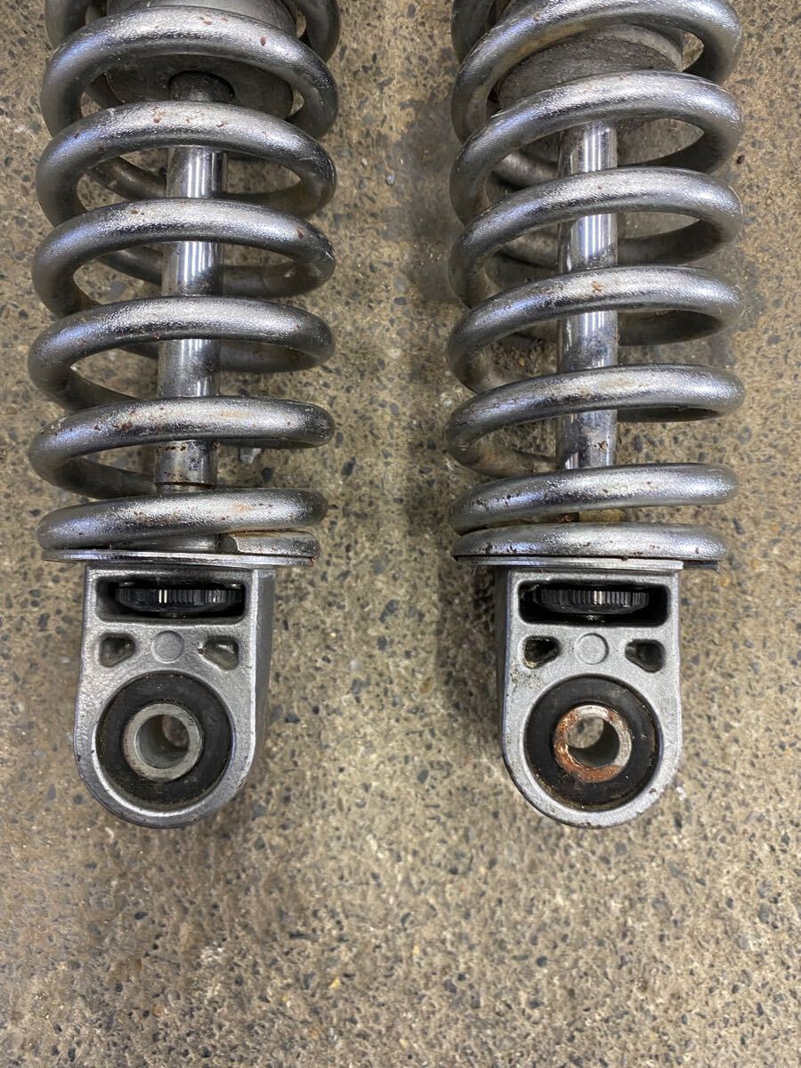 ゼファー750純正リアサス カワサキ ゼファー750 リアサスペンション 左右 ZR750C-079