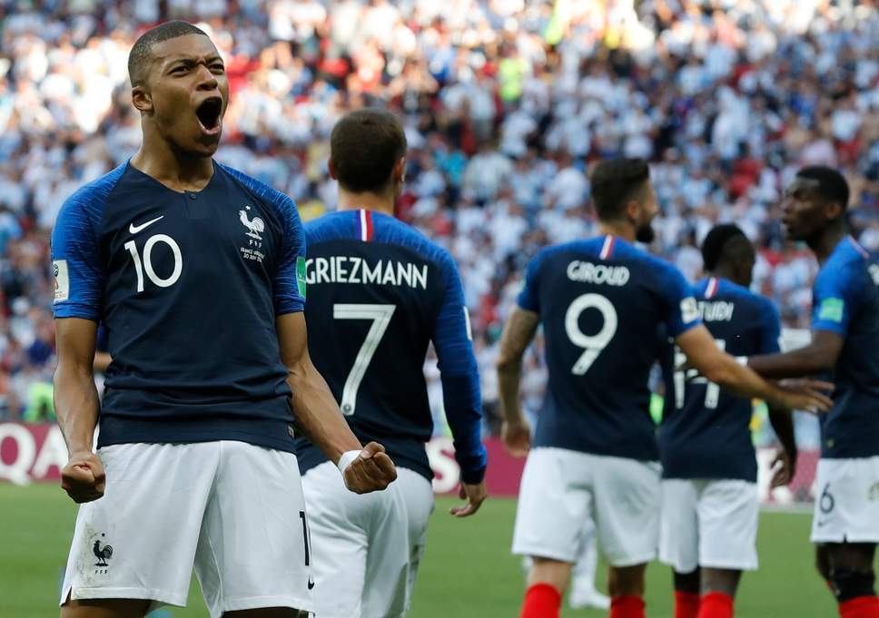 18W杯 フランス FFF France(H)#10 キリアン?エムバペ Mbappe 半袖 Nike正規(guī) 2018W杯決勝戦仕様 S or M