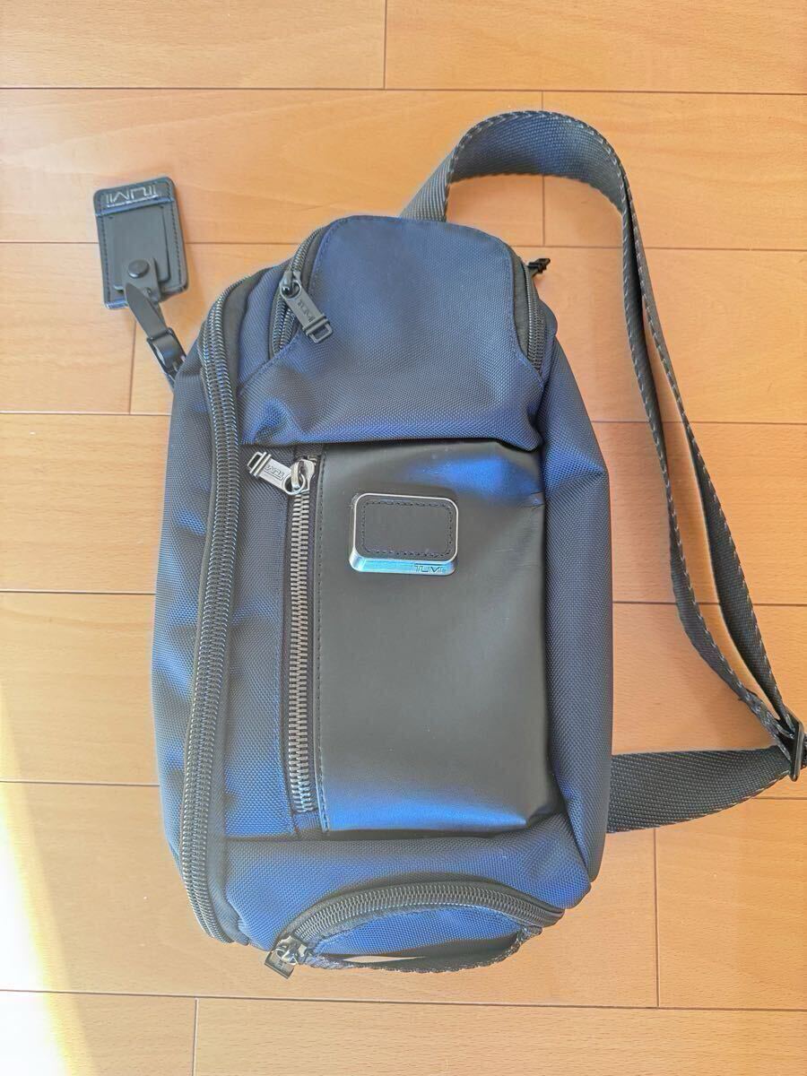 TUMI トゥミ　Alpha ショルダーバッグ　ボディバッグ