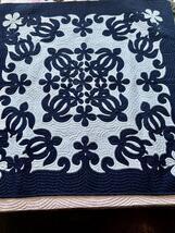 ＜正規(guī)品＞タペストリー ホヌ153×153ネイビーブルーハワイアンキルト