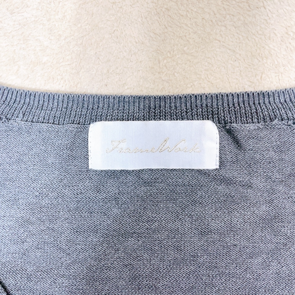 [ beautiful goods ]FRAMeWORK framework casual cut and sewn V neck high gauge knitted simple relax comfortable stretch gray .06