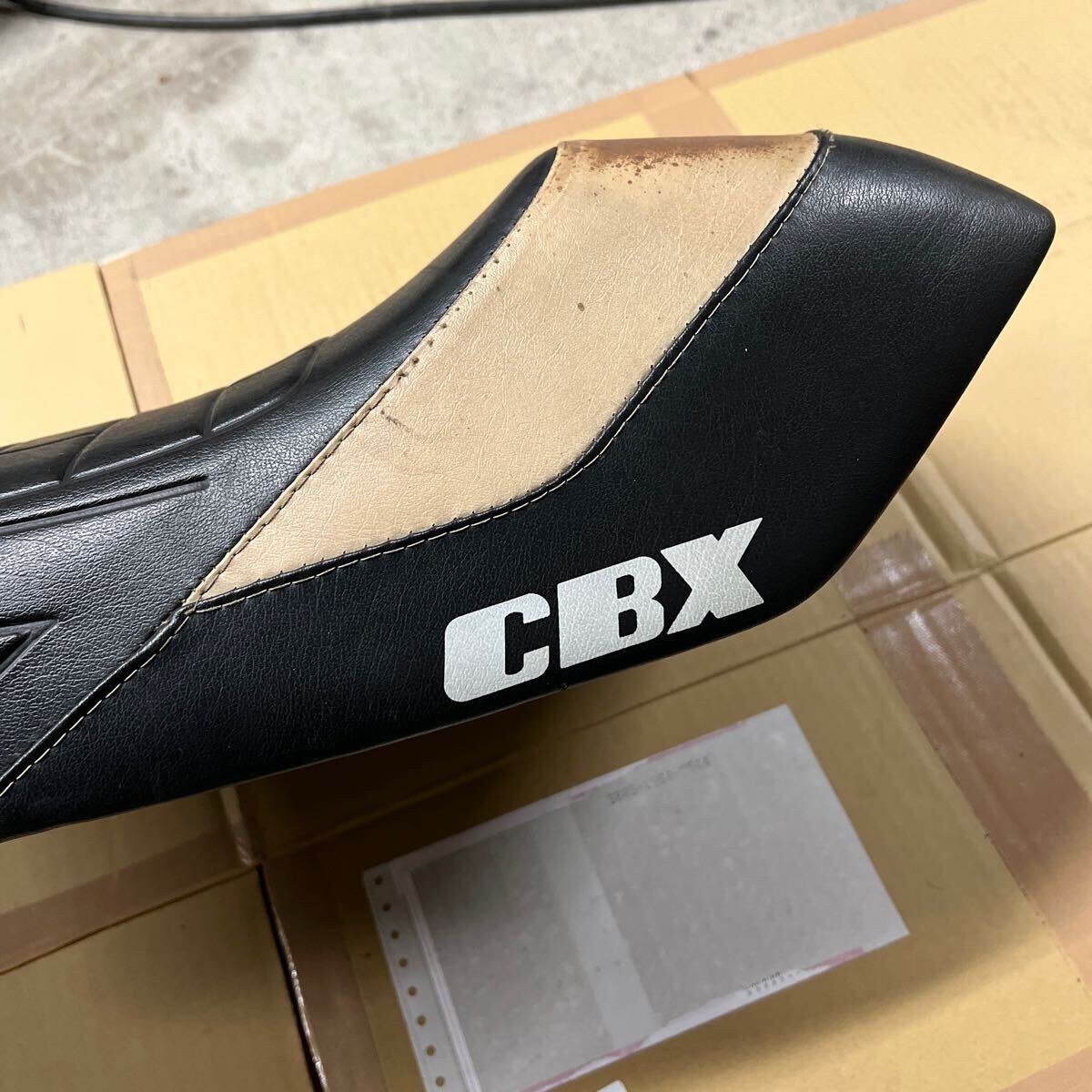 cbx400f ジュリアーリ シート 当時物 旧車 HONDA cbx550f(社外品 cbx400f ジュリアーリ シート 当時物 旧車 HONDA cbx550f(社外品