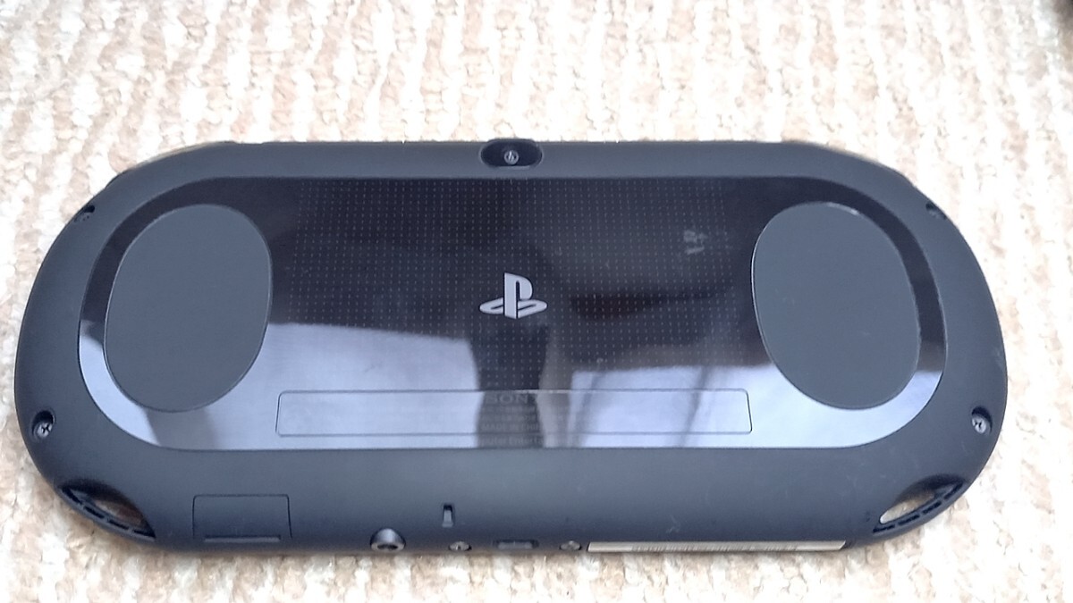 良品 送料600円 動作品 初期化済 SONY PS VITA PCH-2000(PS Vita
