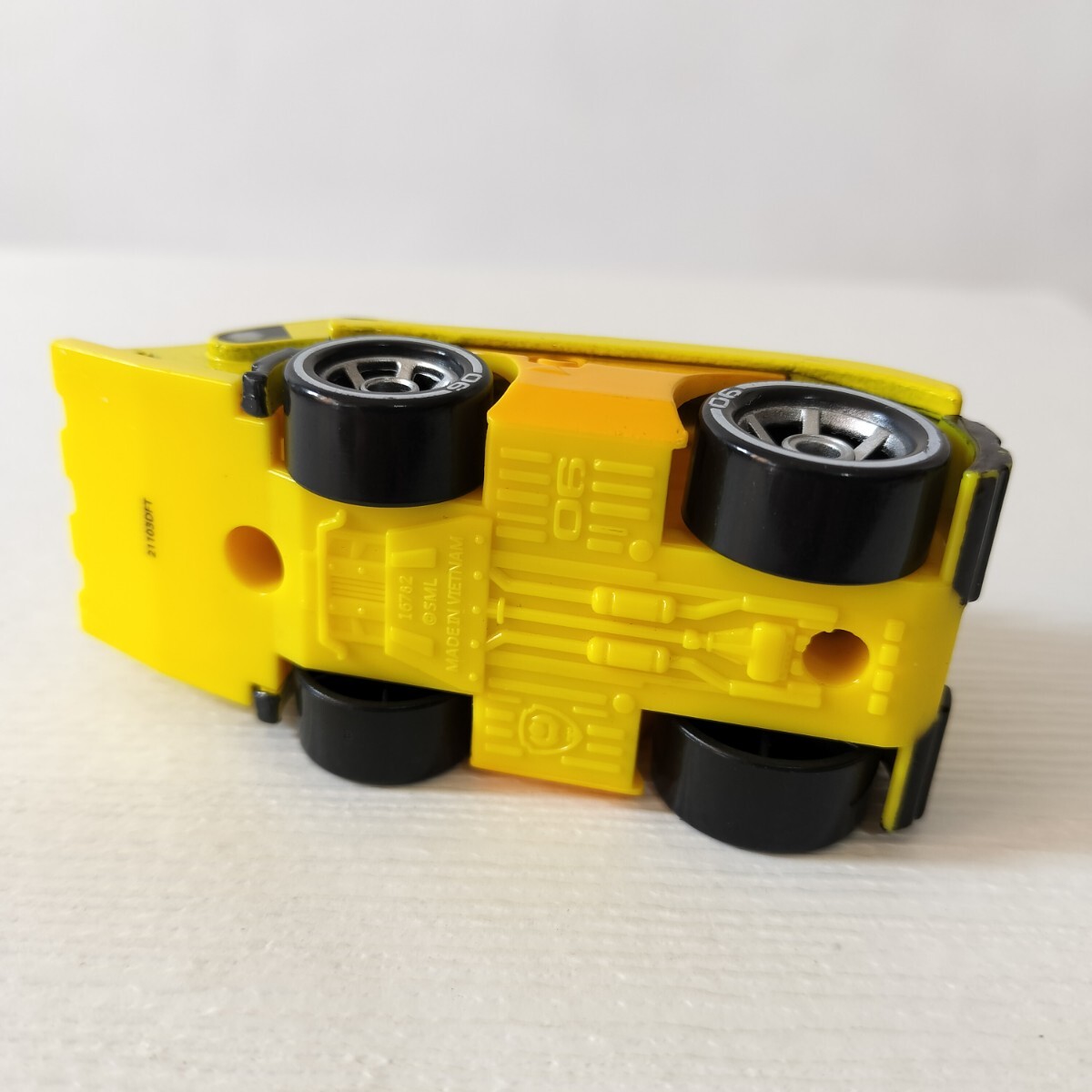 パウパトロール ダイキャストビークル ラブル パワーブルドーザー 8.8cm