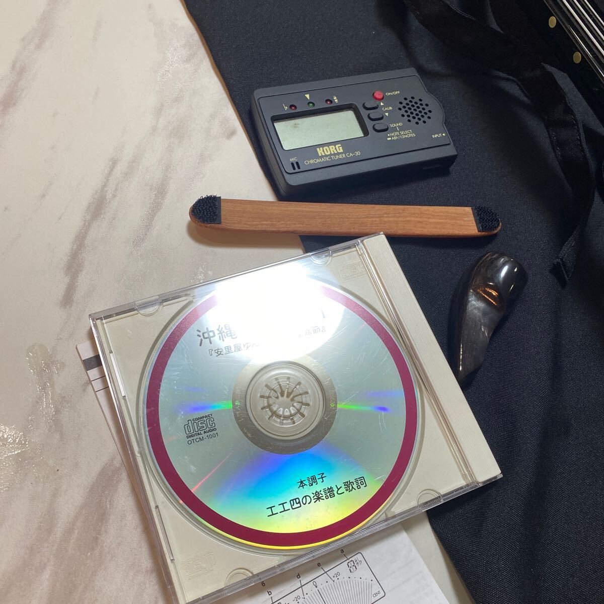 沖縄三味線 ケース 弦楽器 和楽器 沖縄入門CD 機械 CA-30 付き 美品