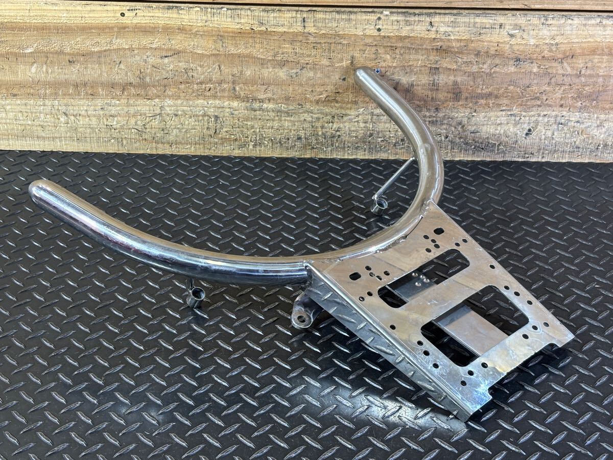 ☆ヤマハ シグナス?ウィルズウィン?☆リア キャリア ボックス パニアケース ベース ブラケット ステー☆社外☆_画像2