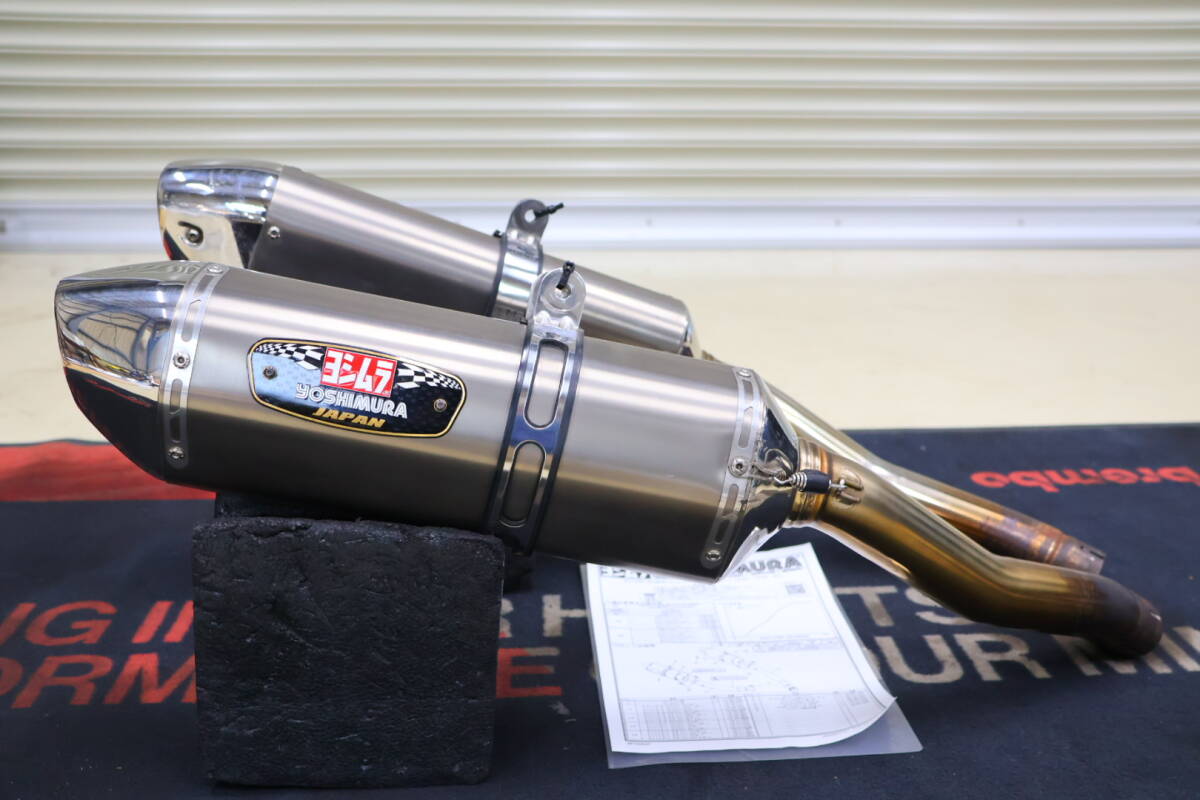 GSX1300R 隼 ハヤブサ GX72B USA ヨシムラ スリップオンマフラー GSX1300R 隼 ハヤブサ GX72B USA ヨシムラ スリップオンマフラー
