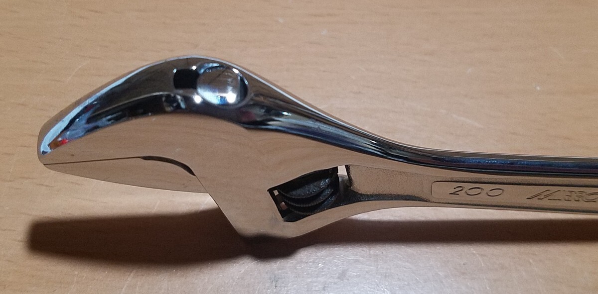 152-2 KTC MIRROR TOOL 200mm モンキーレンチ 未使用品 一部難 152-2 KTC MIRROR TOOL 200mm モンキーレンチ 未使用品 一部難