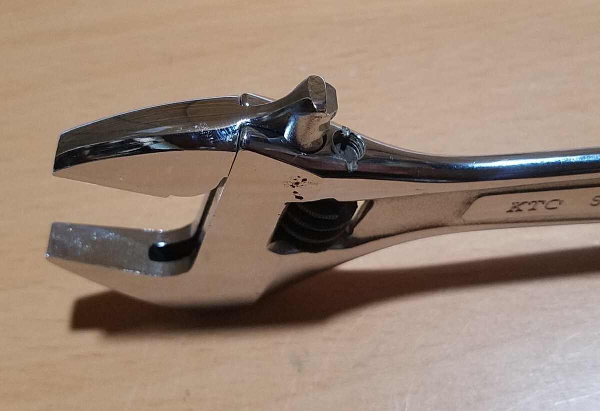 152-2 KTC MIRROR TOOL 200mm モンキーレンチ 未使用品 一部難 152-2 KTC MIRROR TOOL 200mm モンキーレンチ 未使用品 一部難