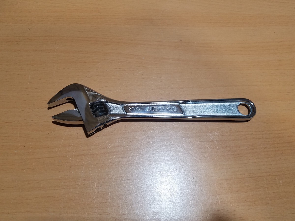 152-2 KTC MIRROR TOOL 200mm モンキーレンチ 未使用品 一部難 152-2 KTC MIRROR TOOL 200mm モンキーレンチ 未使用品 一部難