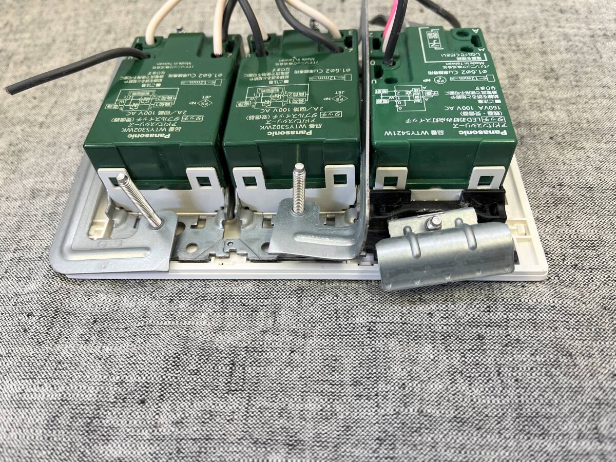 Yahoo!オークション - K-598 Panasonic LED照明器具 アドバンス Yahoo!オークション - K-598 Panasonic LED照明器具 アドバンス
