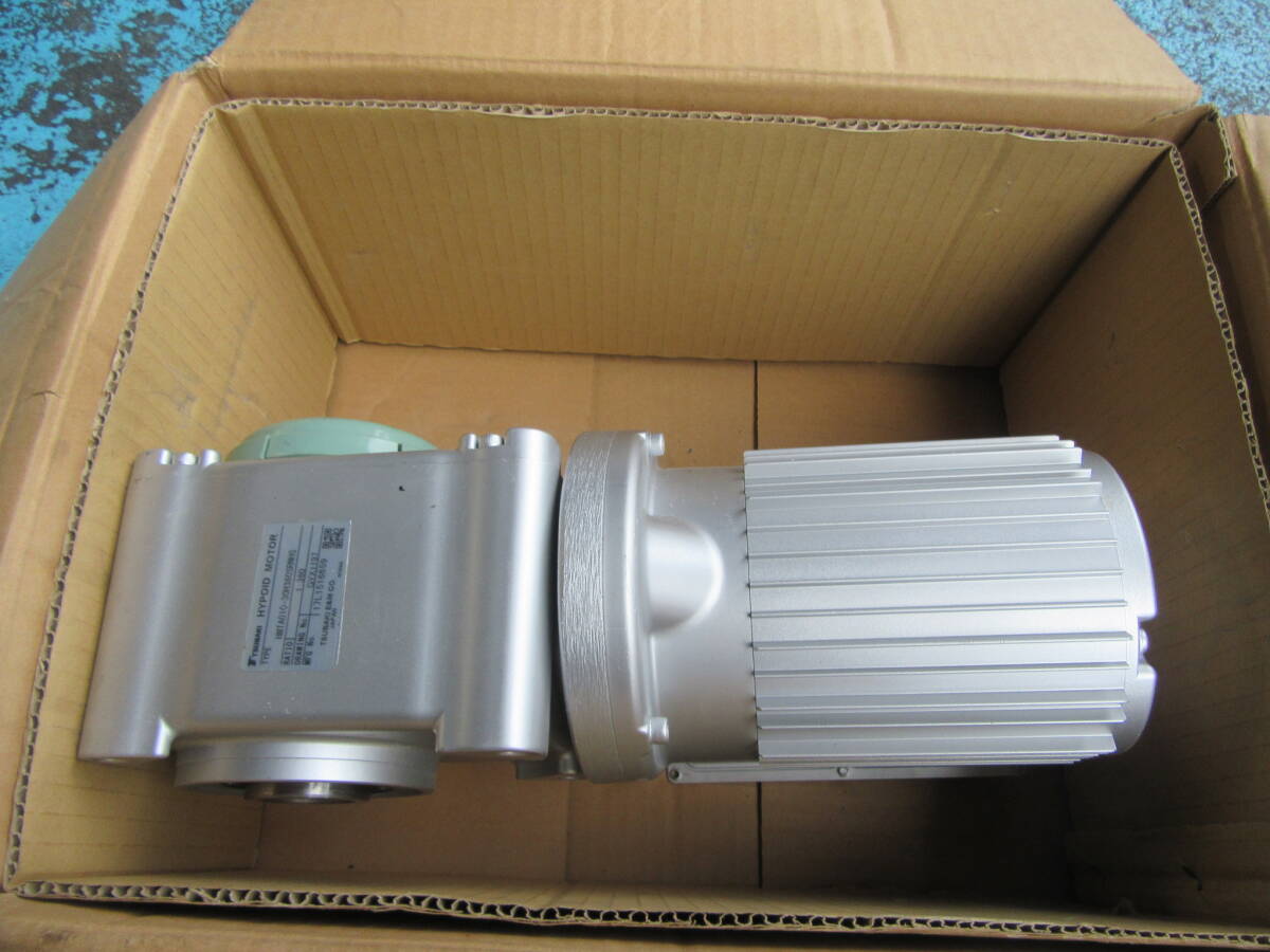 油谷 №2168 TUBAKI HMTA010 30H-360SRNHG TA010SRCE ハイポイドモーター 200V 0.1KW 減速比360対1 口径30㎜ 減速機付 ギアモーター 新品