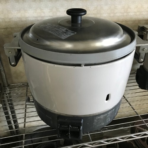 ガス炊飯器 3升 リンナイ(Rinnai) RR-300CF 都市ガス 業務用 中古/送料別途見積