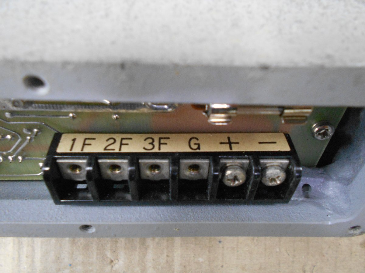 25-954 マロール㈱ MAROL オートパイロット用 舵角指示器 FR-1 25-954 マロール㈱ MAROL オートパイロット用 舵角指示器 FR-1