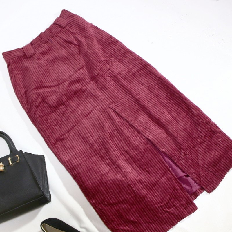 美品 厚手 SENSE OF PLACE アーバンリサーチ 真冬 シンプル ロング丈 タイト コーデュロイスカート F ダークレッド 赤 起毛 ロングスカート_画像3