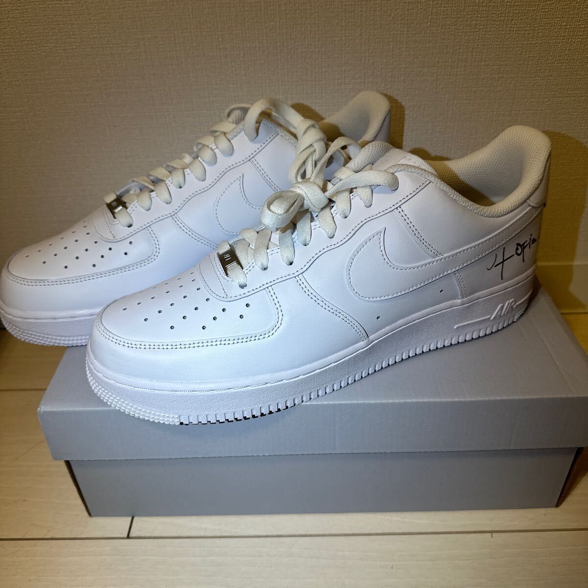 NIKE ナイキ AIR FORCE1 エアフォース1 スニーカー travis scott NIKE ナイキ AIR FORCE1 エアフォース1 スニーカー travis scott