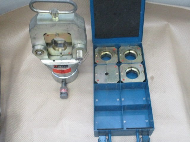 中古品　泉精器　油圧圧縮工具　油圧ヘッド分離式工具ヘッド部　EP-520C　（メ-13）