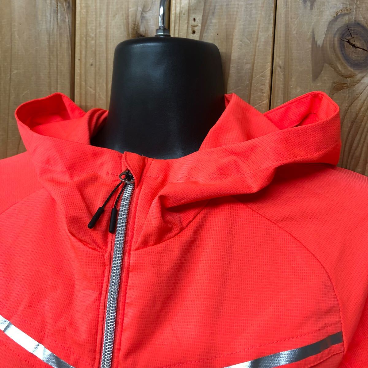 MIZUNO＊ミズノ レディースS 長袖ジャケット パーカー ウィンドブレーカー 薄地 ダブルジップ ランニング トレーニング スポーツウェア_画像4