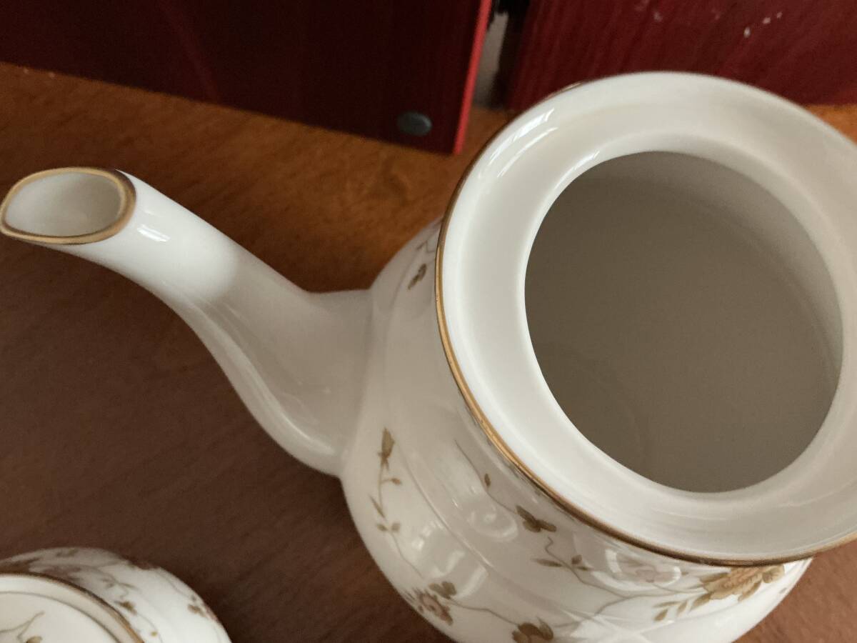ノリタケ コーヒーポット&シュガーポット 未使用品 保管品 ノリタケ コーヒーポット&シュガーポット 未使用品 保管品