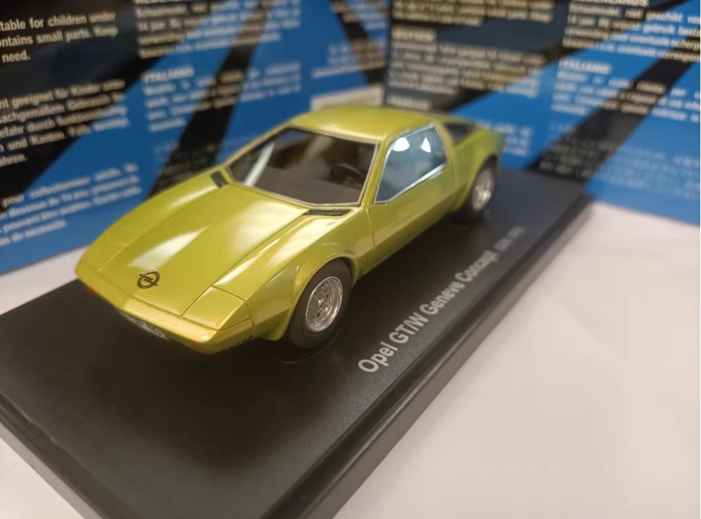 送料無料★ Autocult 1:43 Opel GT/W Geneva Concept GER 1975 乗用車