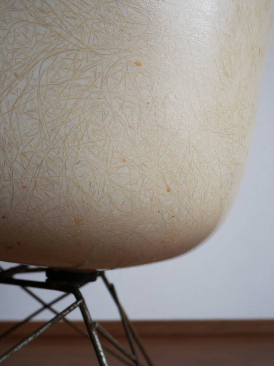 ①Herman Miller 1950's Eames ハーマンミラー イームズ アーム ①Herman Miller 1950's Eames ハーマンミラー イームズ アーム