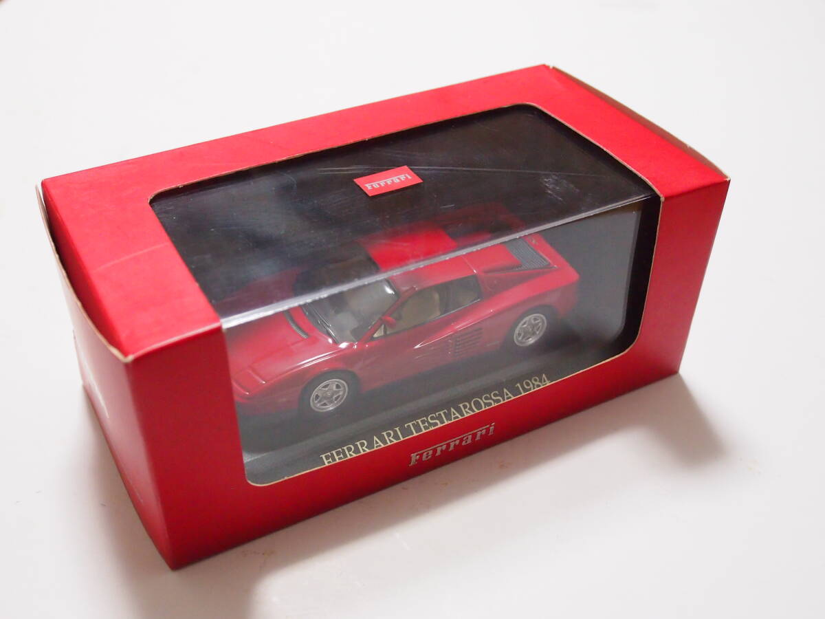 乗用車 IXO/HotWHEELS 1/43 FERRARI TESTAROSSA 1984