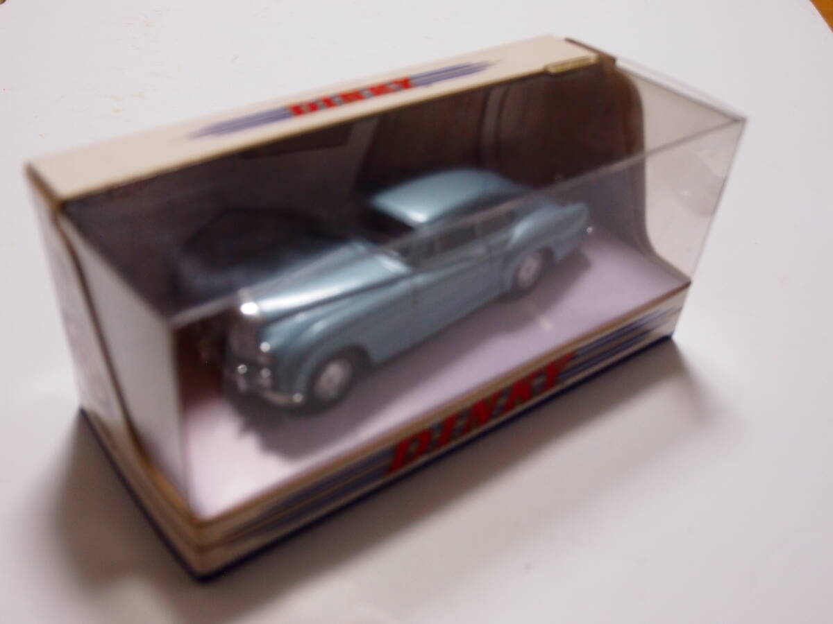 The DINKY collection/MATCHBOX DY-13 1955 BENTLEY R CONTINENTAL
