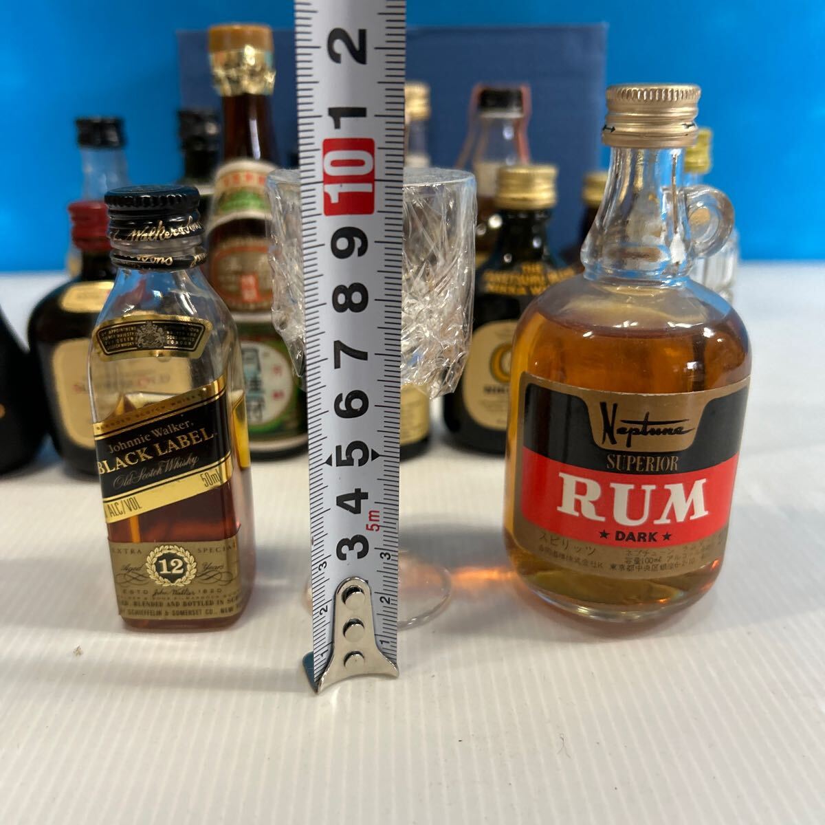 ミニボトル ウイスキー 古酒 ブランデー リキュール SUNTORY オールド 洋酒 日本酒 月桂冠 可愛い サイズ 開封済み 未開封 まとめ (日本)|売買されたオークション情報、Yahoo!オークション(旧ヤフオク!) の商品情報をアーカイブ公開 - オークファン(aucfan.com) ミニボトル ウイスキー 古酒 ブランデー リキュール SUNTORY オールド 洋酒 日本酒 月桂冠 可愛い サイズ 開封済み 未開封 まとめ (日本)|売買されたオークション情報、Yahoo!オークション(旧ヤフオク!) の商品情報をアーカイブ公開 - オークファン(aucfan.com)