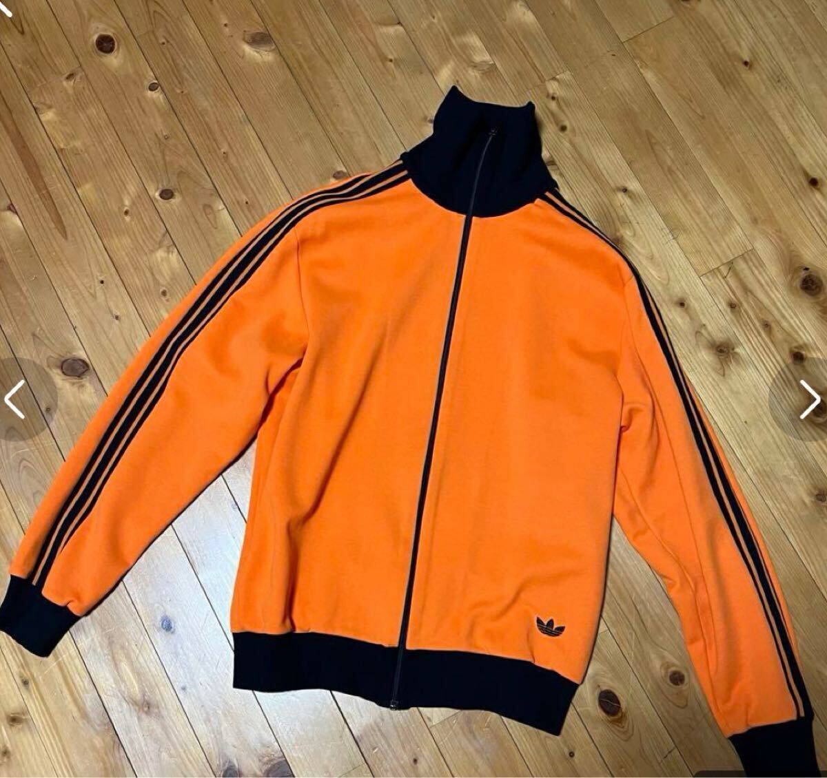 アディダス adidas トラックジャケット 小松菜奈 デサント アディダス adidas トラックジャケット 小松菜奈 デサント