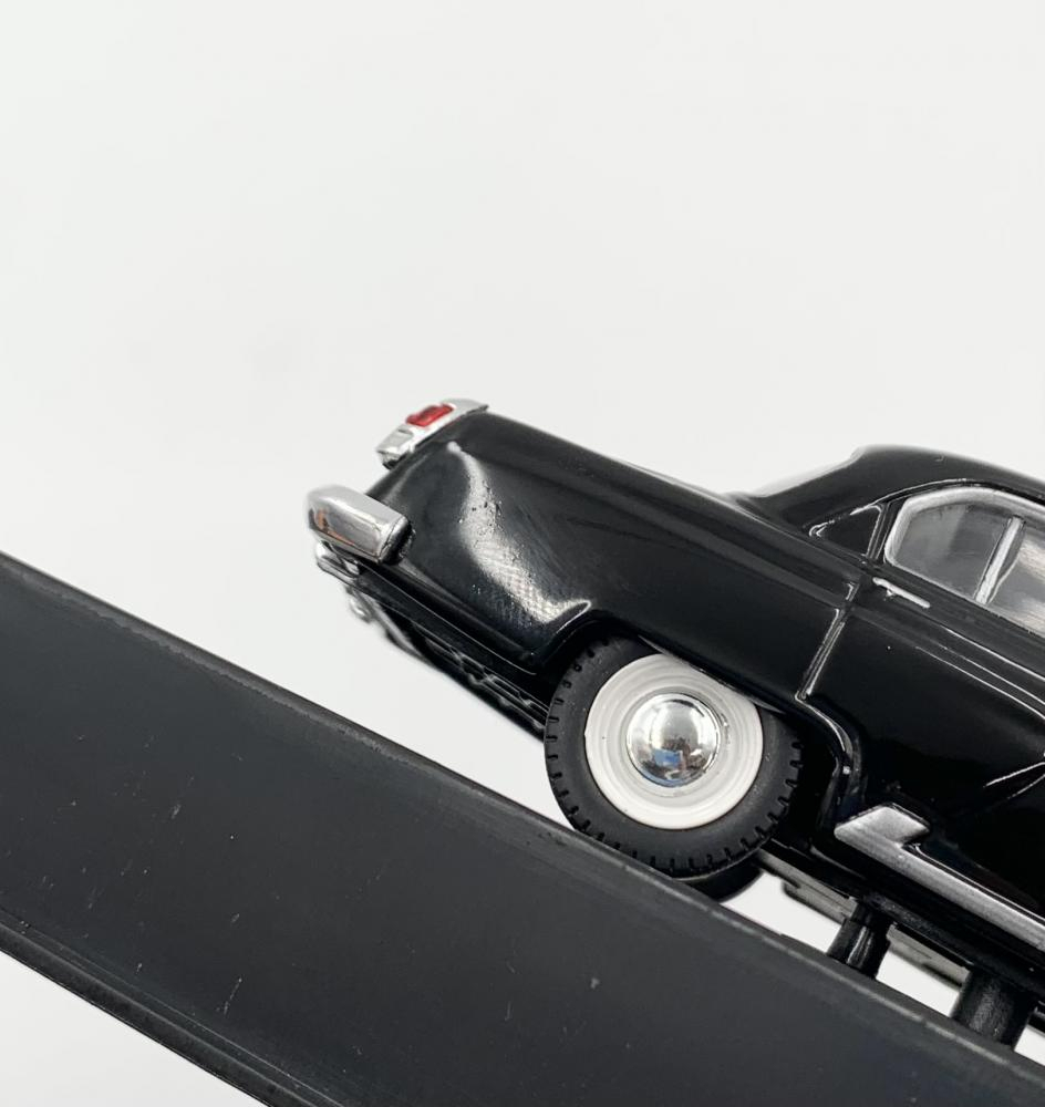 【中古】開(kāi)封 ixo イクソ 1/43 ヴォルガ M21 1960 ブラック[249008206460]