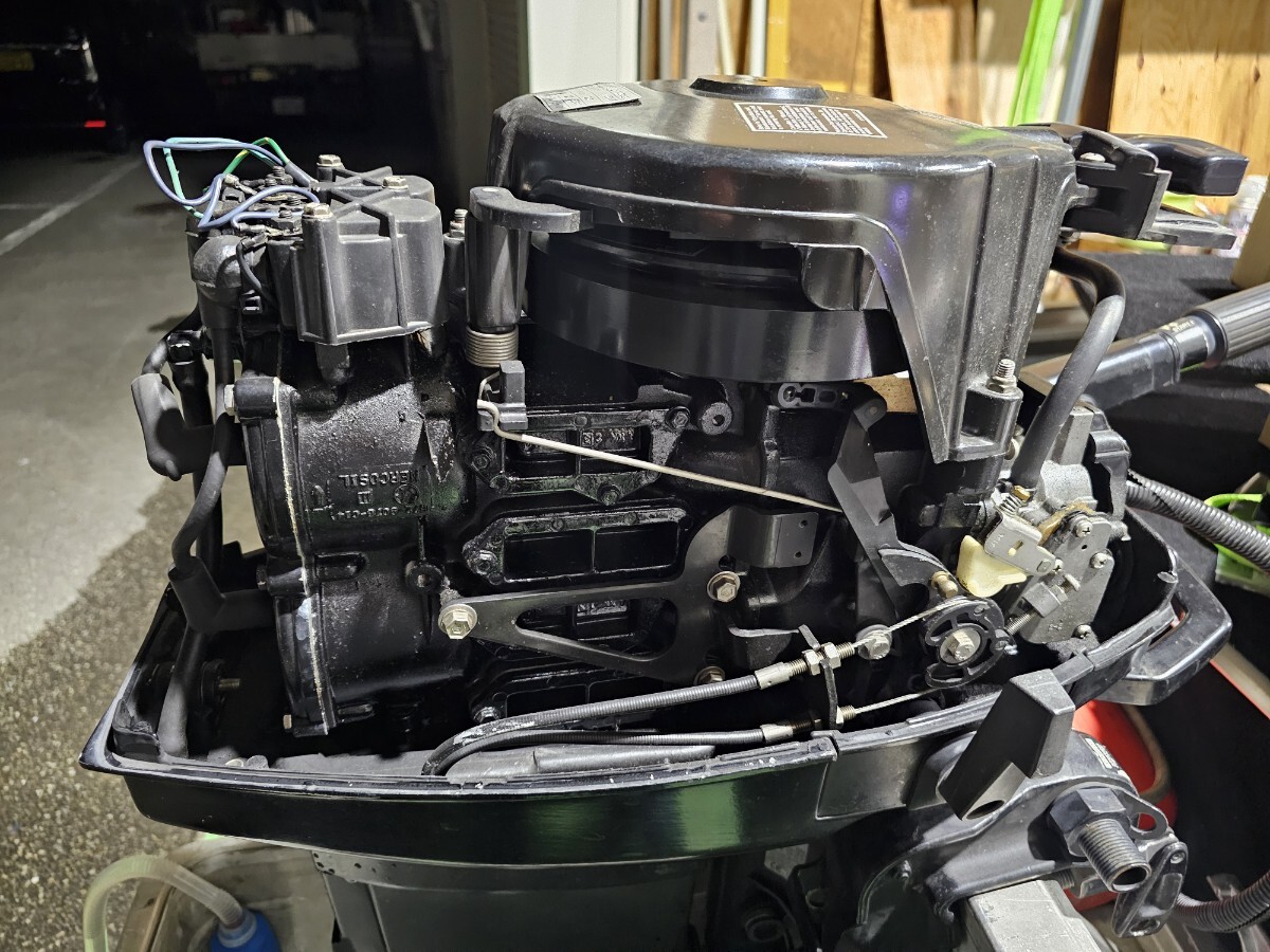 マーキュリー船外機 25馬力 2サイクル 中古品 船外機 L足(10 マーキュリー船外機 25馬力 2サイクル 中古品 船外機 L足(10