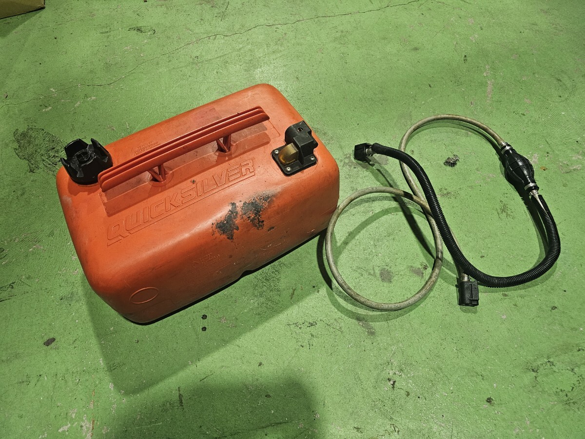 マーキュリー船外機 25馬力 2サイクル 中古品 船外機 L足(10 マーキュリー船外機 25馬力 2サイクル 中古品 船外機 L足(10