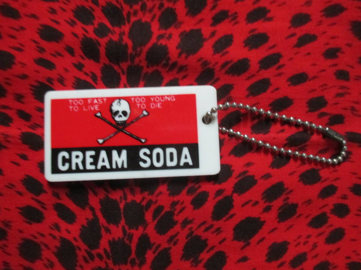 クリームソーダ ピンクドラゴン キーホルダー キーホルダ 当時物 ８０ｓ 90s クリームソーダ ピンクドラゴン キーホルダー キーホルダ 当時物