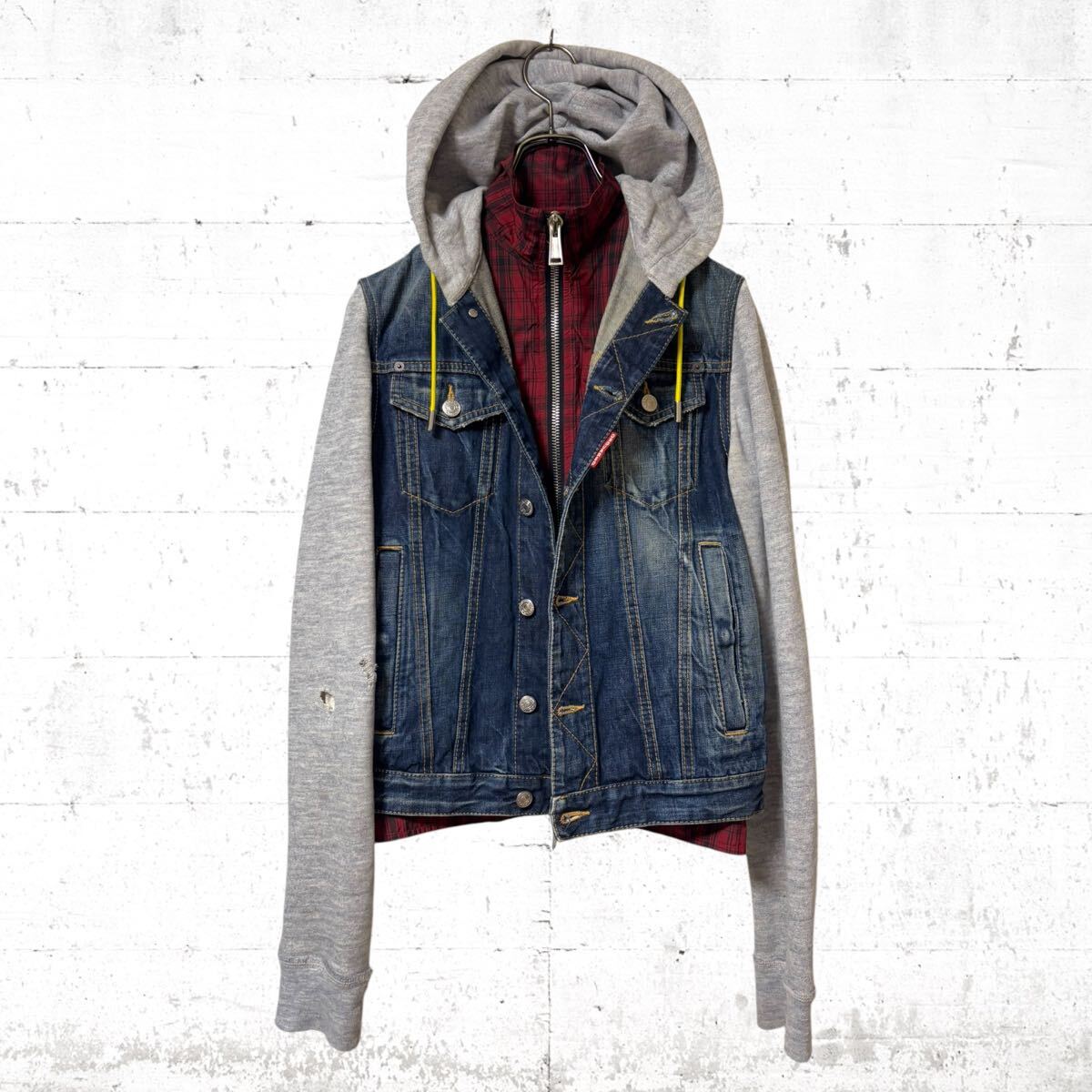 DSQUARED2 ドッキングデザイン デニムジャケット スウェット DSQUARED2 ドッキングデザイン デニムジャケット スウェット