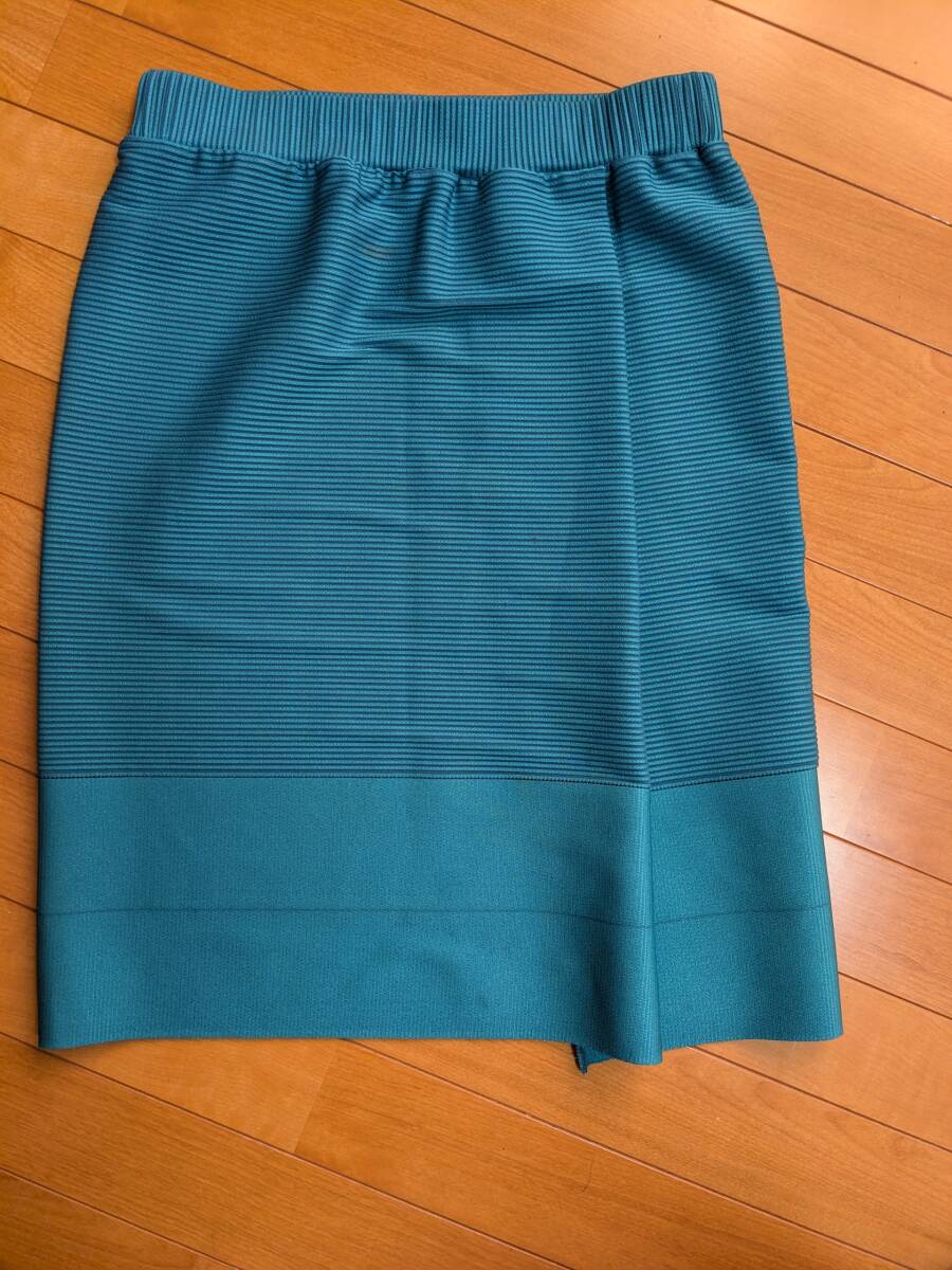 ISSEY MIYAKEのグリーン色スカート